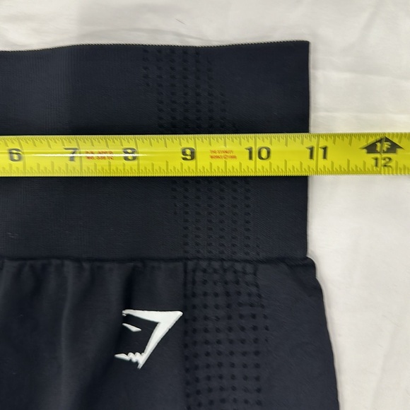Gymshark Vital Seamless Legging in Black - Picture 5 of 8